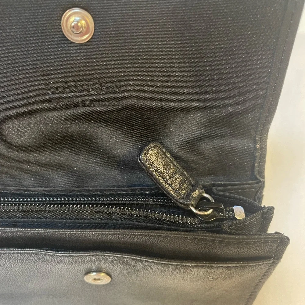 Ralph Lauren Classic Black Leather Card Holder with Key Ring.